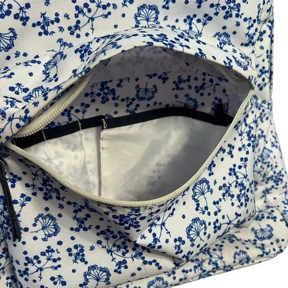 JanSport Superbreak Laptop Backpack in White Field Floral Print - Picture 4 of 6